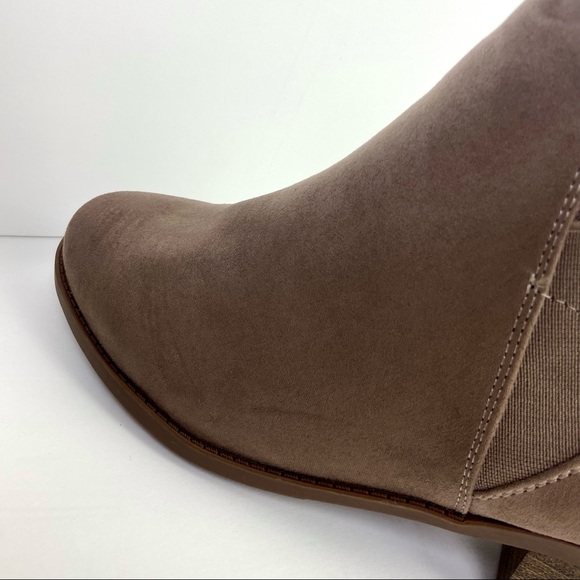 NWT Torrid Taupe Elastic Ankle Boot 11W - Picture 6 of 10